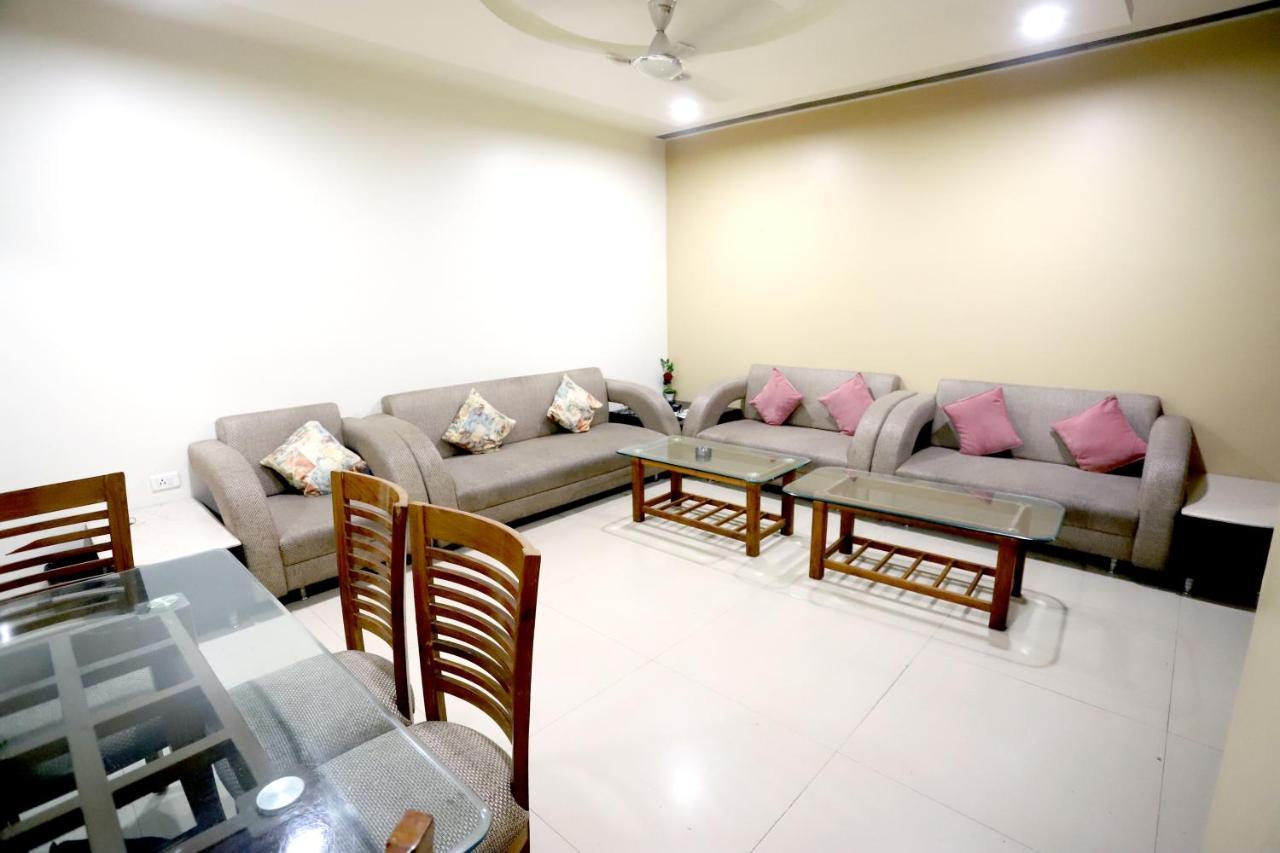 Hotel Blue Pearl Bhopal Esterno foto